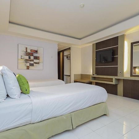Urbanview Hotel Taman Suci Denpasar Eksteriør billede