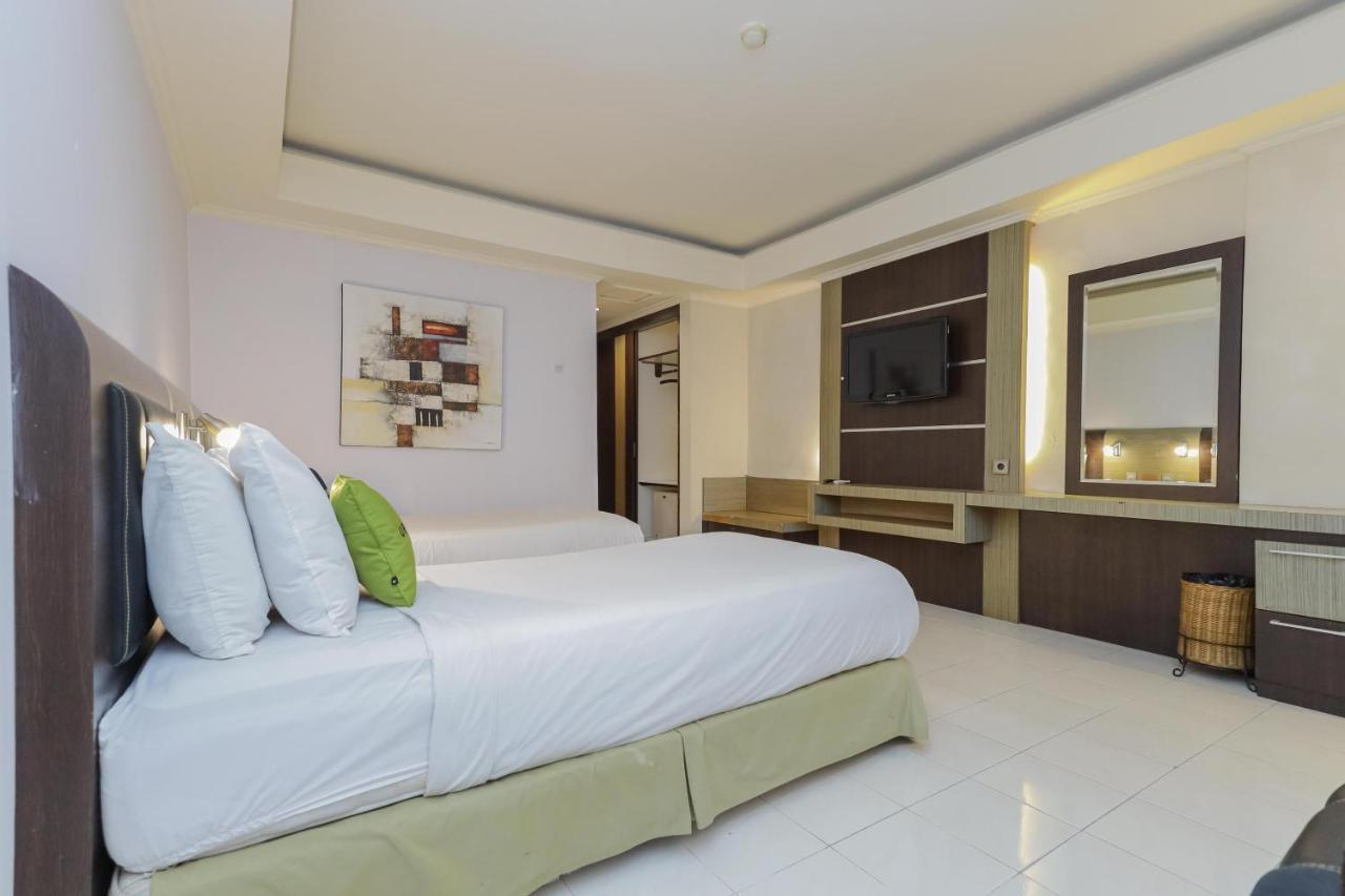 Urbanview Hotel Taman Suci Denpasar Eksteriør billede
