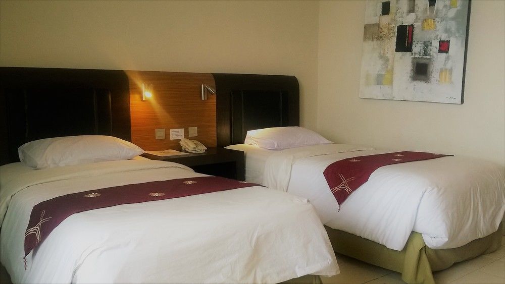 Urbanview Hotel Taman Suci Denpasar Eksteriør billede